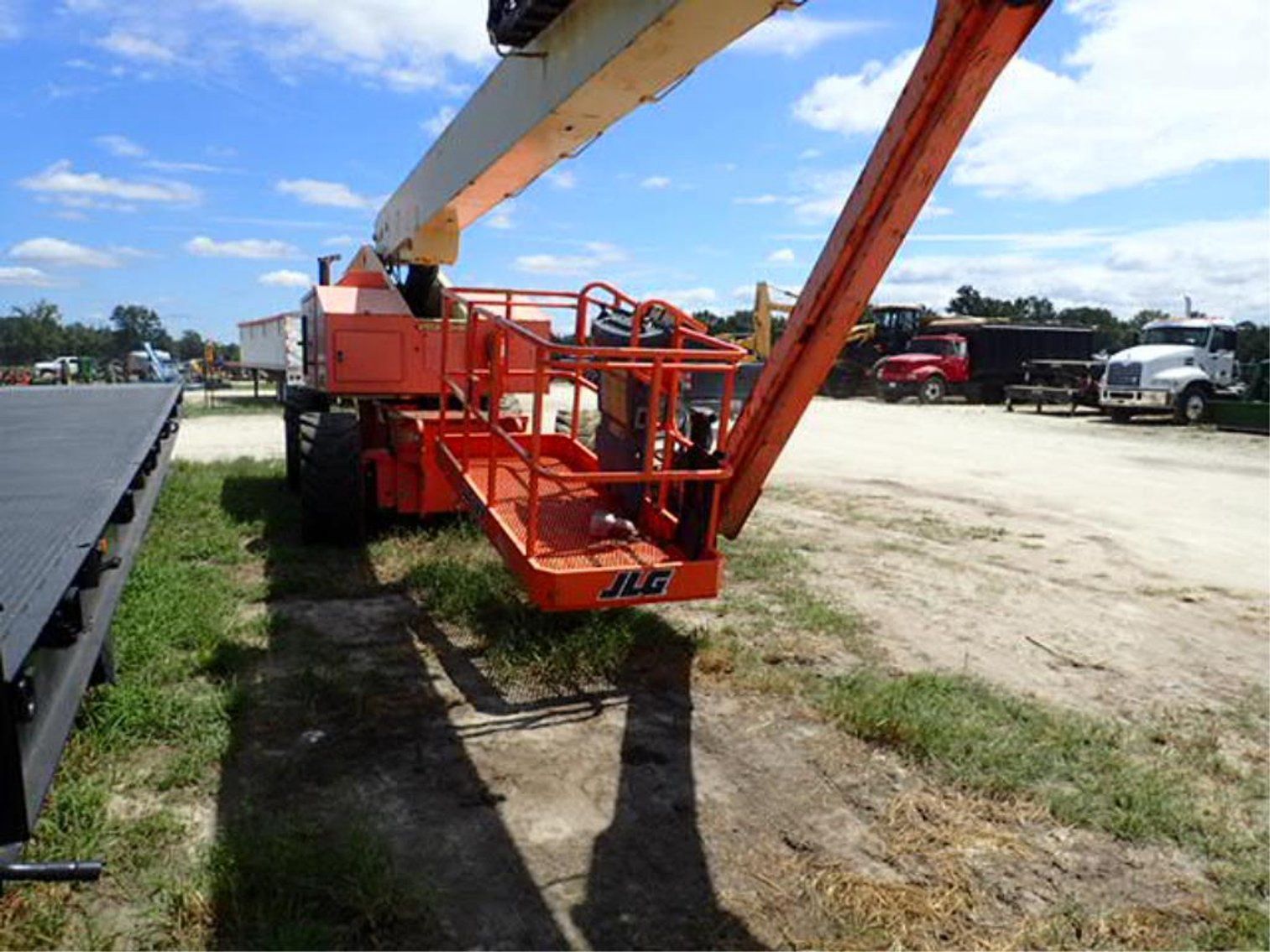 Sold - Articulated Boom Lift - View 5